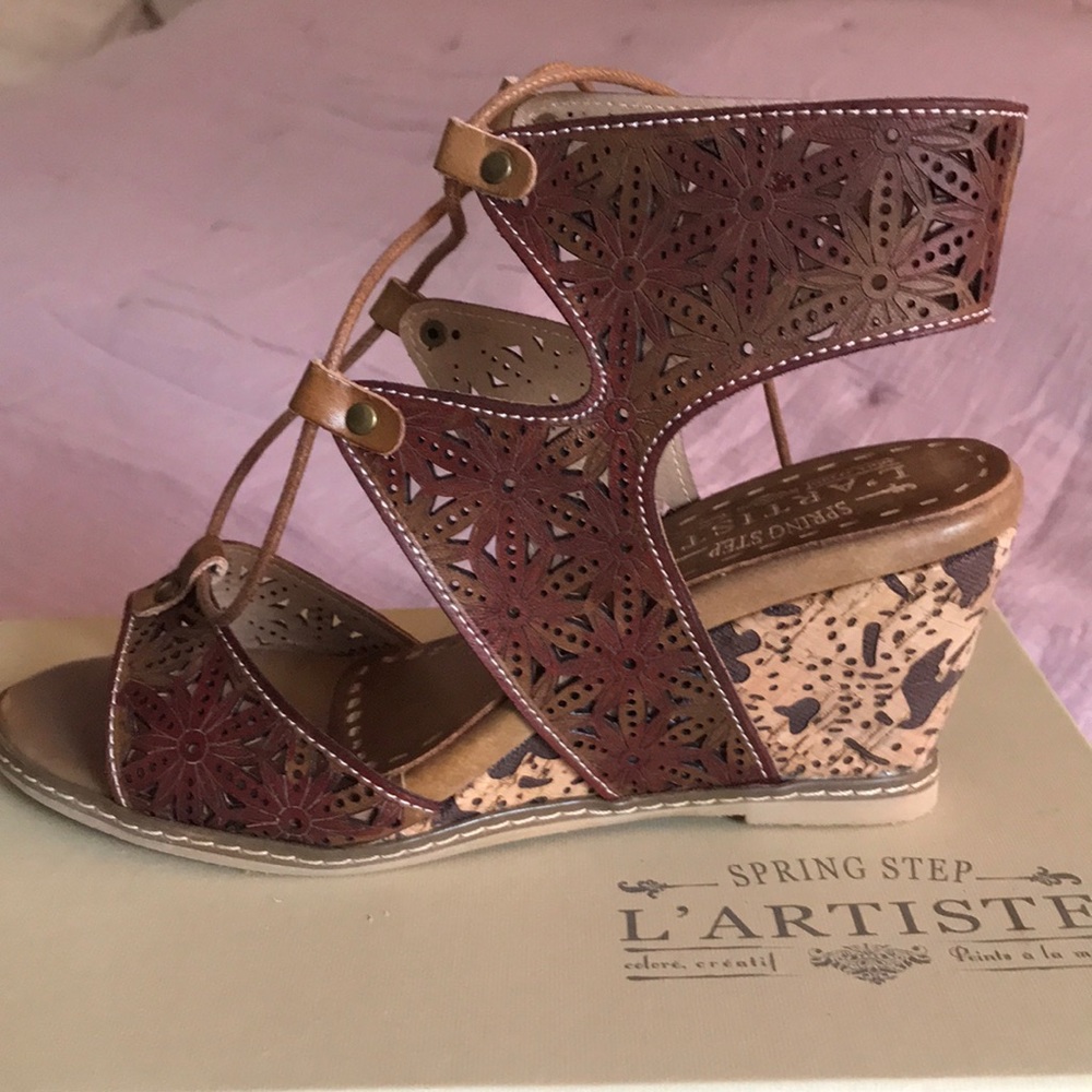 L’artiste by Spring Step Vanessa Wedge Beige EU 37